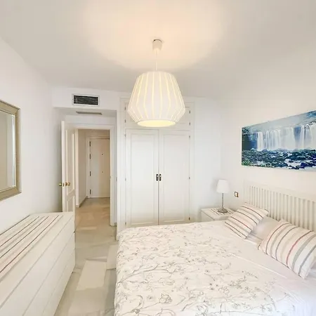 Apartment Seafront With Direct Access To The