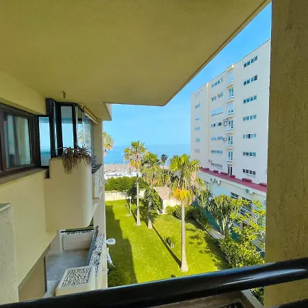 Seafront With Direct Access To The Apartment